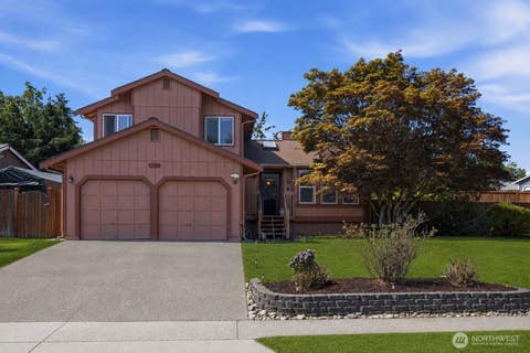 Photo of 1239 Juniper Dr SE DR, Olympia, WA 98513 (MLS # 2573681)
