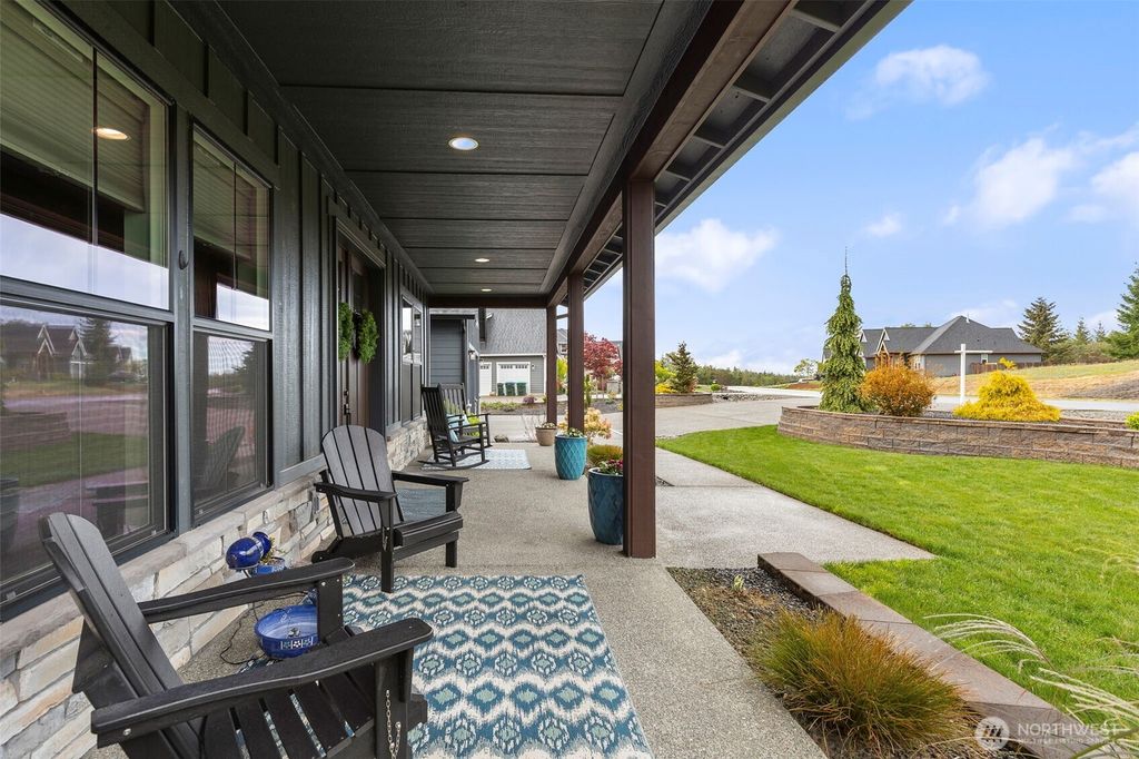 Photo of 5040 Coppermill Court NE, Olympia, WA 98516 (MLS # 2511103)