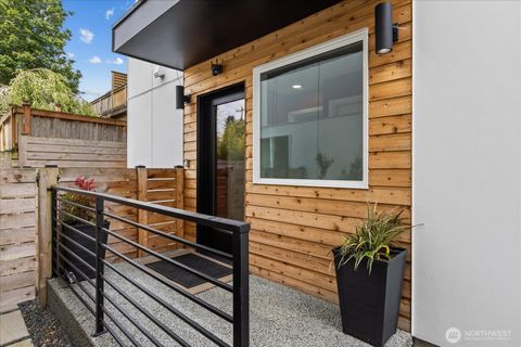6055 7th Avenue NW Seattle WA 98107