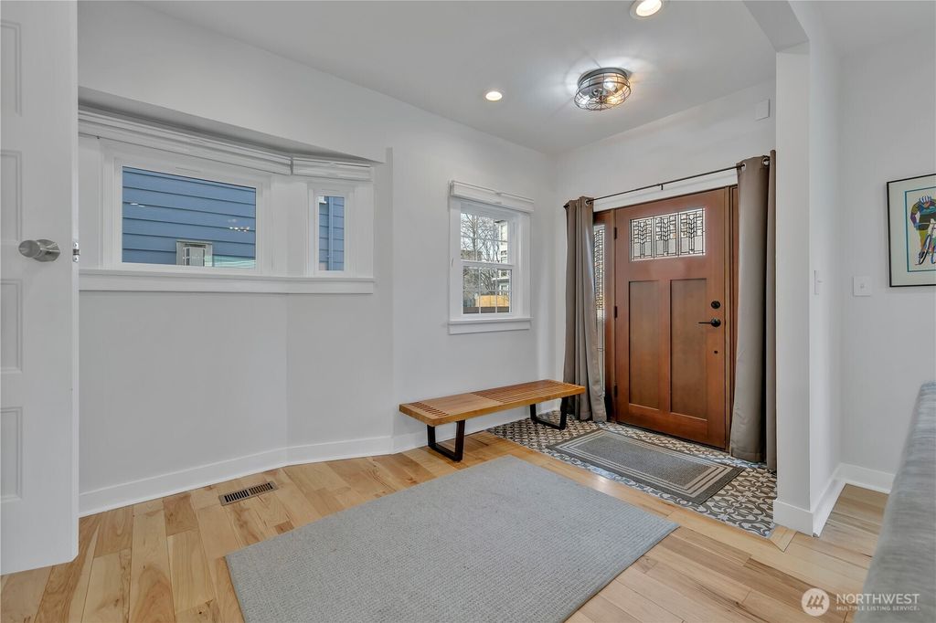 Photo of 1711 E Marion Street, Seattle, WA 98122 (MLS # 2347387)