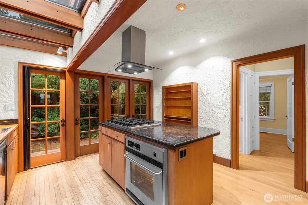 Photo of 6705 56th Avenue S, Seattle, WA 98118 (MLS # 2587411)