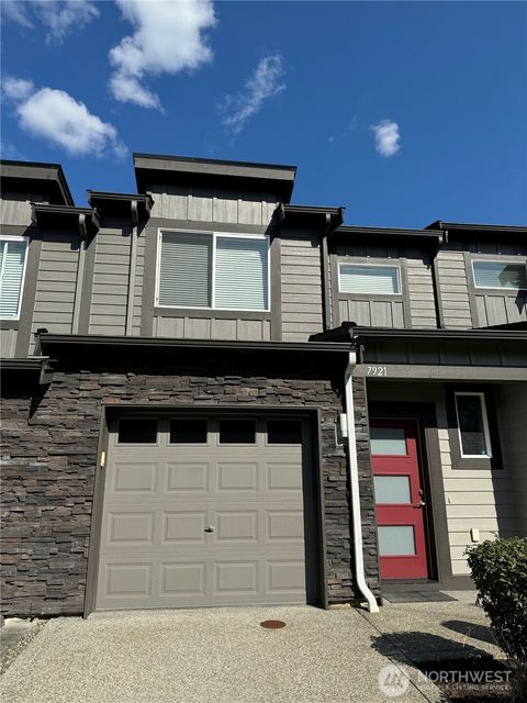 Photo of 7921 20th Avenue SE, Everett, WA 98203 (MLS # 2437379)