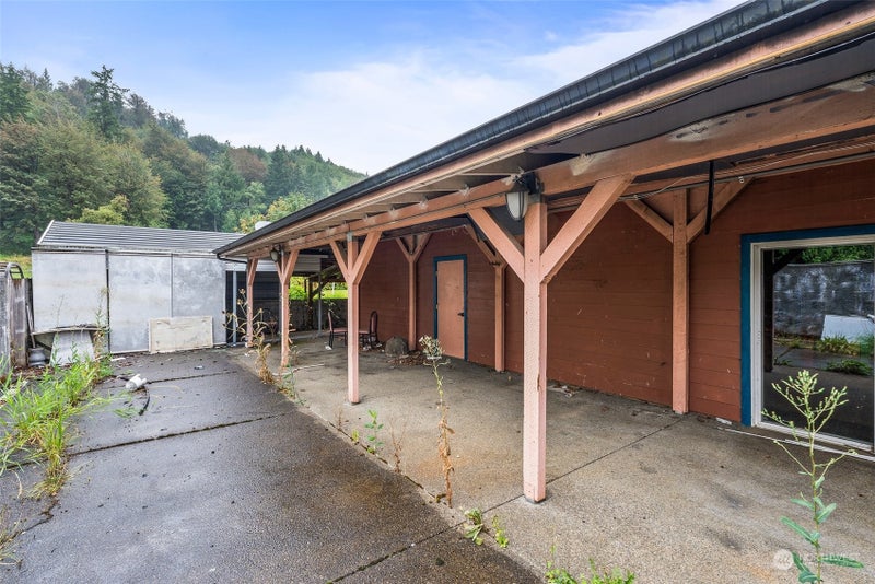 3 Porter Creek Road