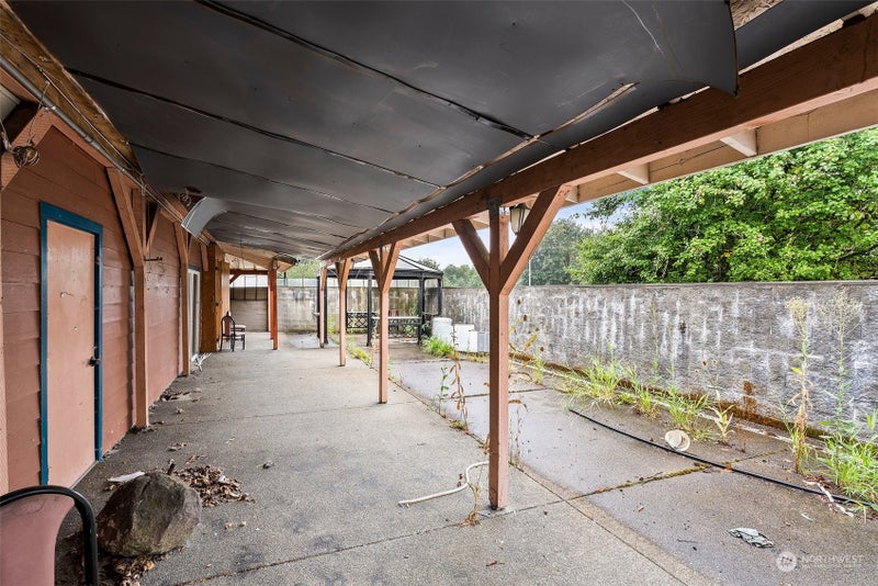 3 Porter Creek Road