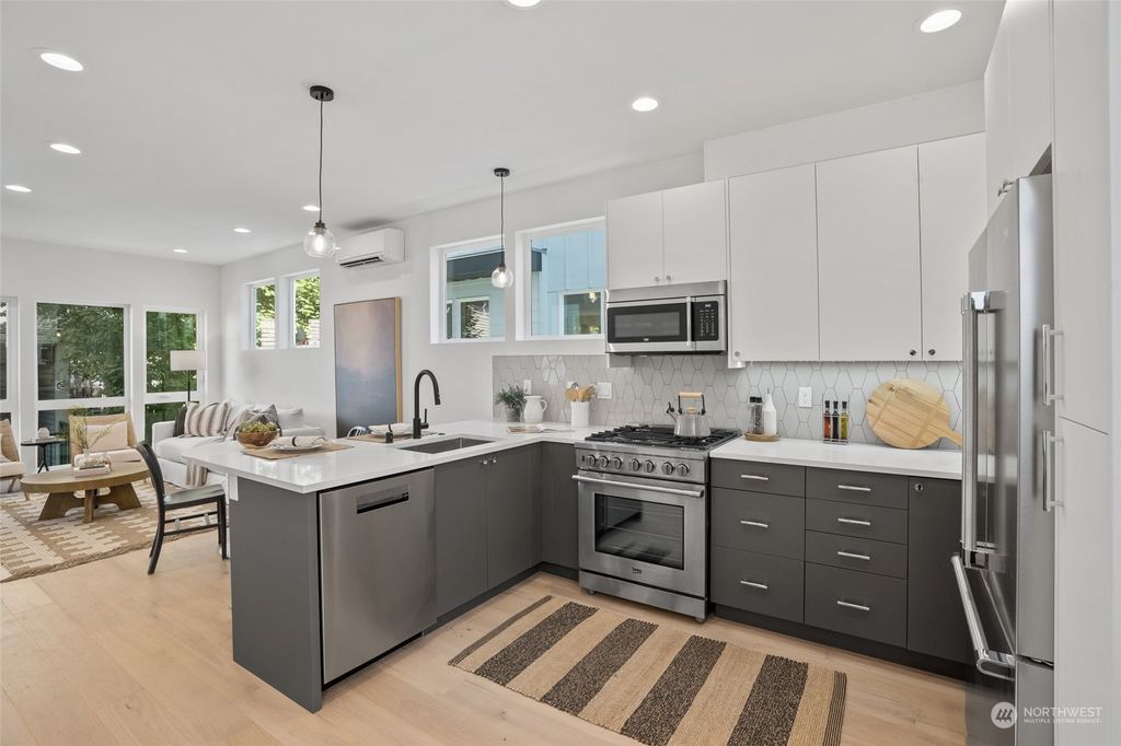 Photo of 3608 Linden Avenue N, Seattle, WA 98103 (MLS # 2146430)