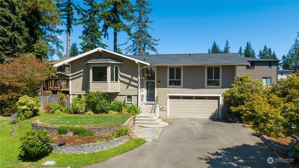 Photo of 101 217th Place SW, Bothell, WA 98021 (MLS # 2277145)