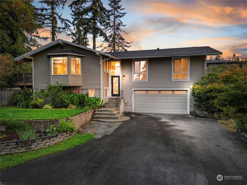 Photo of 101 217th Place SW, Bothell, WA 98021 (MLS # 2277145)