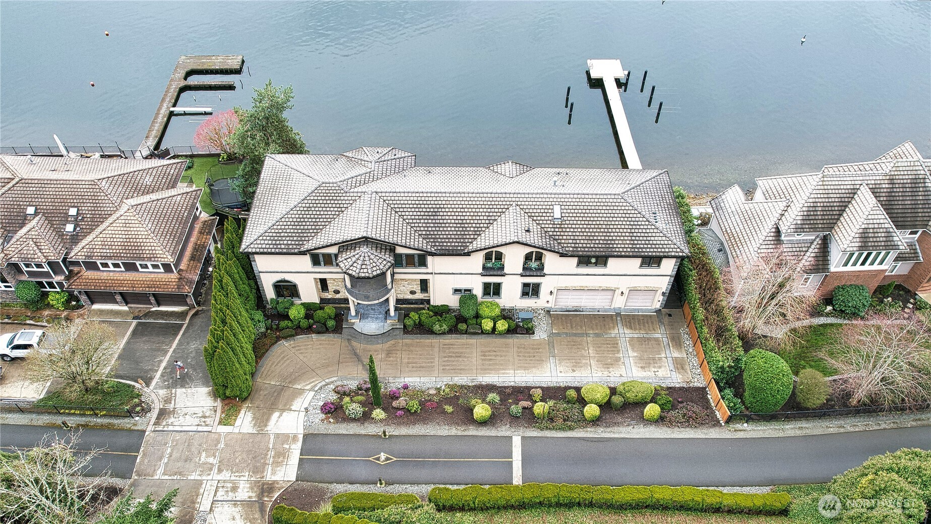 2837 E Lake Sammamish Parkway NE
