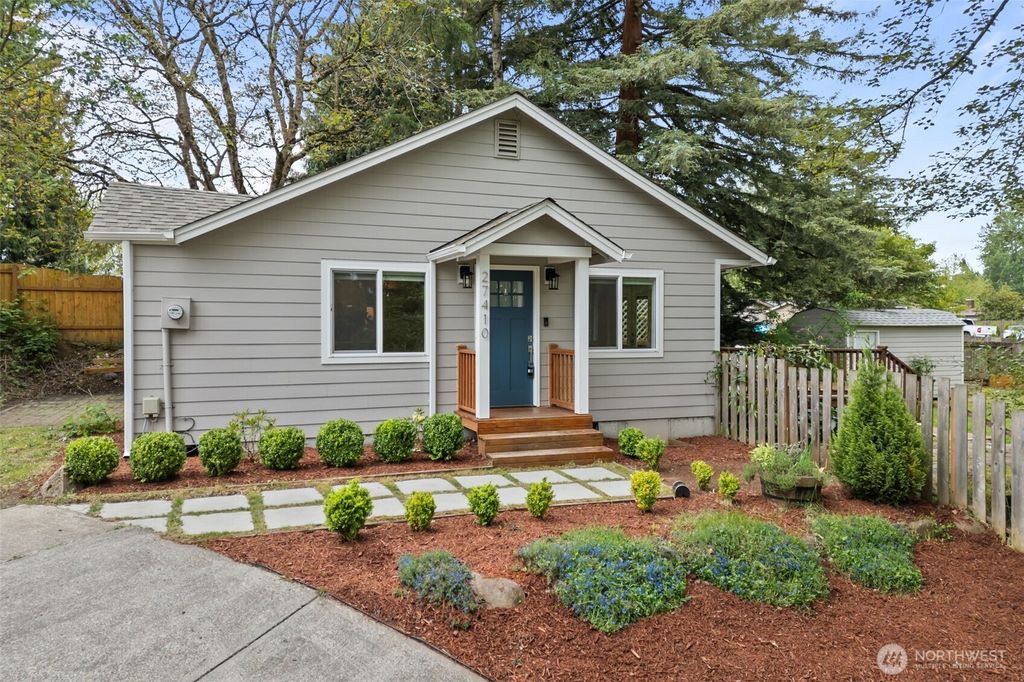 Photo of 27410 116th Place SE, Kent, WA 98030 (MLS # 2375608)