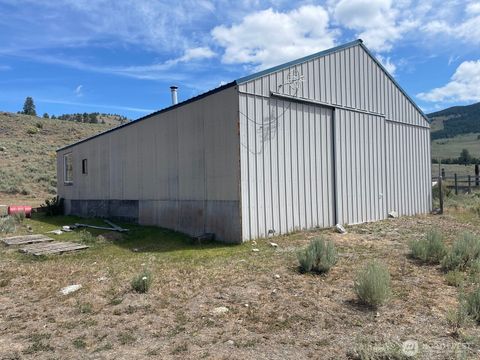 Photo of 16 Breezy Lane, Tonasket, WA 98855 (MLS # 2404462)