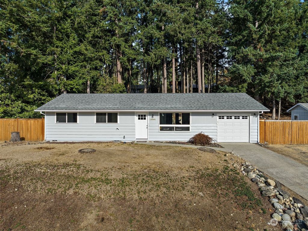 Photo of 23504 SE 267th Street, Maple Valley, WA 98038 (MLS # 2006989)