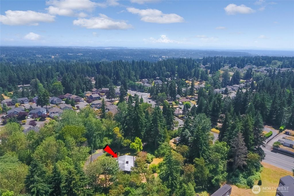Photo of 926 SW 356th Street, Federal Way, WA 98023 (MLS # 2333186)