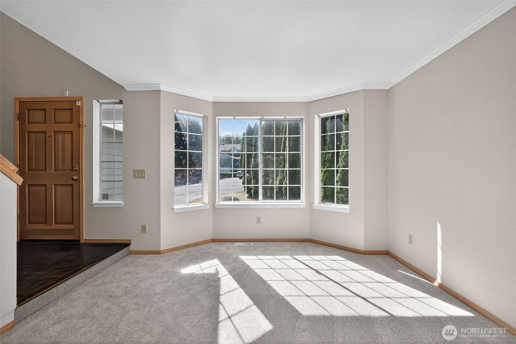 Photo of 11730 SE 266th Place, Kent, WA 98030 (MLS # 2434064)