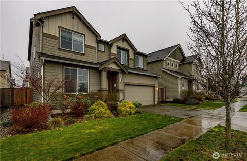 Photo of 3122 15th Avenue NW, Puyallup, WA 98371 (MLS # 2477882)
