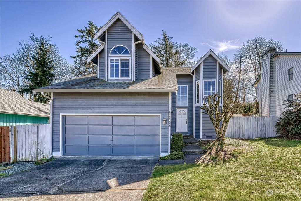 Photo of 27804 25th Dr S. Dr, Federal Way, WA 98003 (MLS # 2210784)