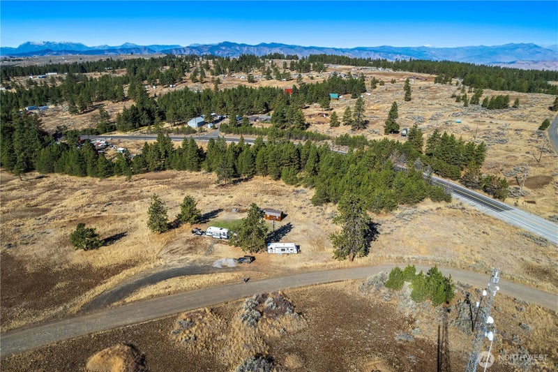 303 Sunset Way