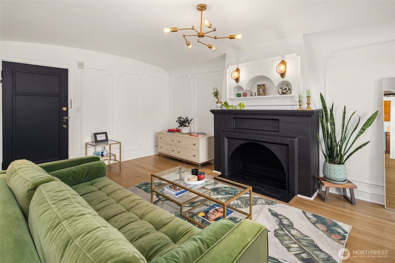 1101 17th Avenue 303