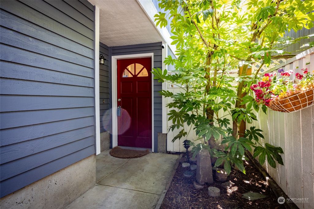 Photo of 2131 N 88th Street, Seattle, WA 98103 (MLS # 2231708)