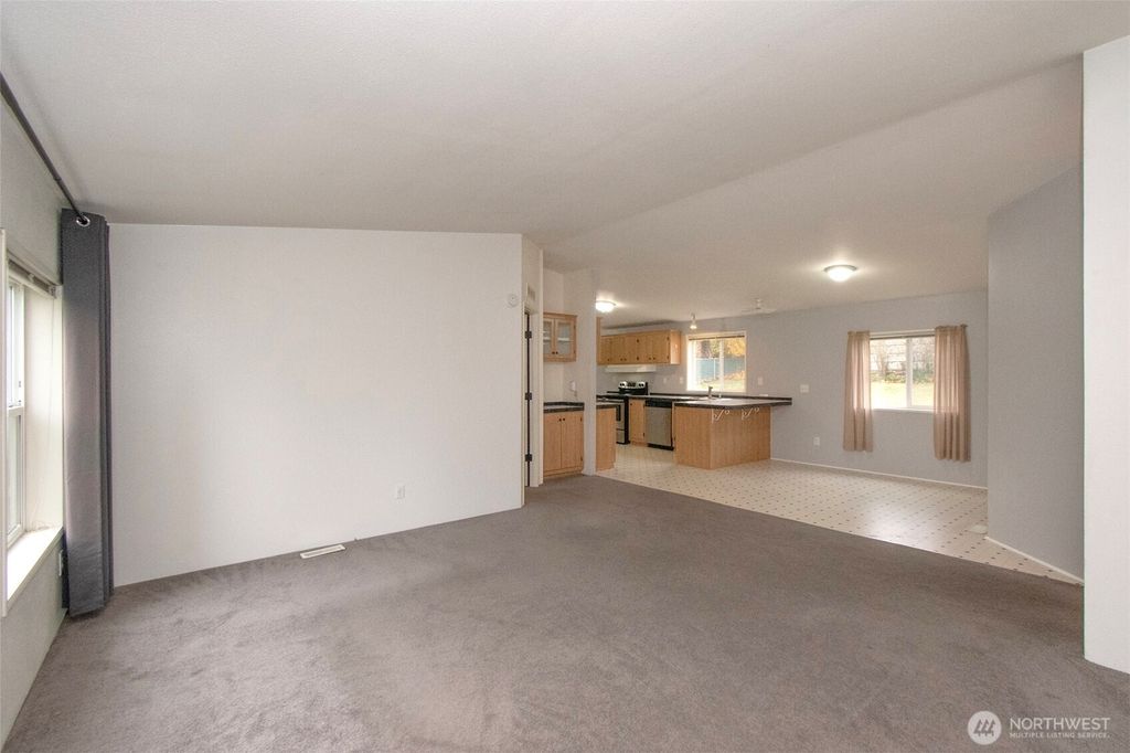 Photo of 2826 E Myrtle Street, Port Angeles, WA 98362 (MLS # 2451568)