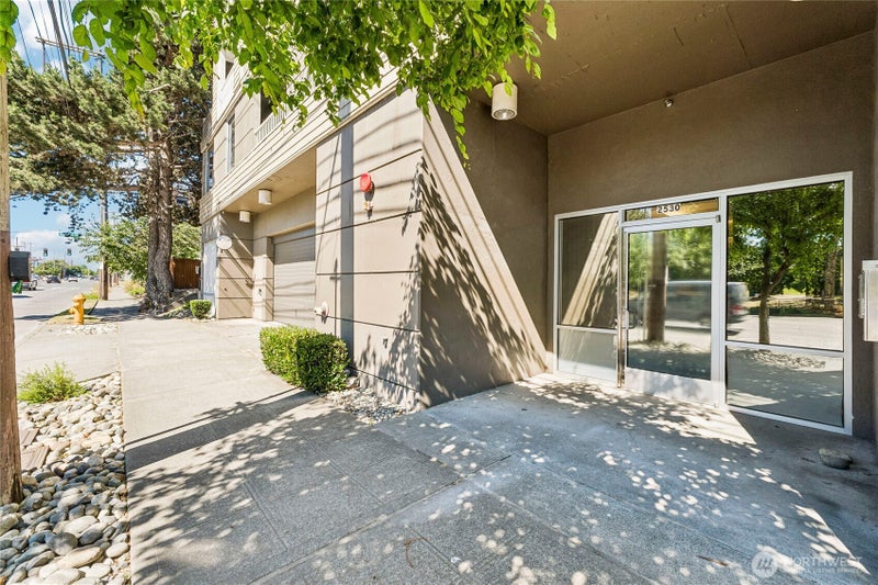 2530 15th Avenue W 401