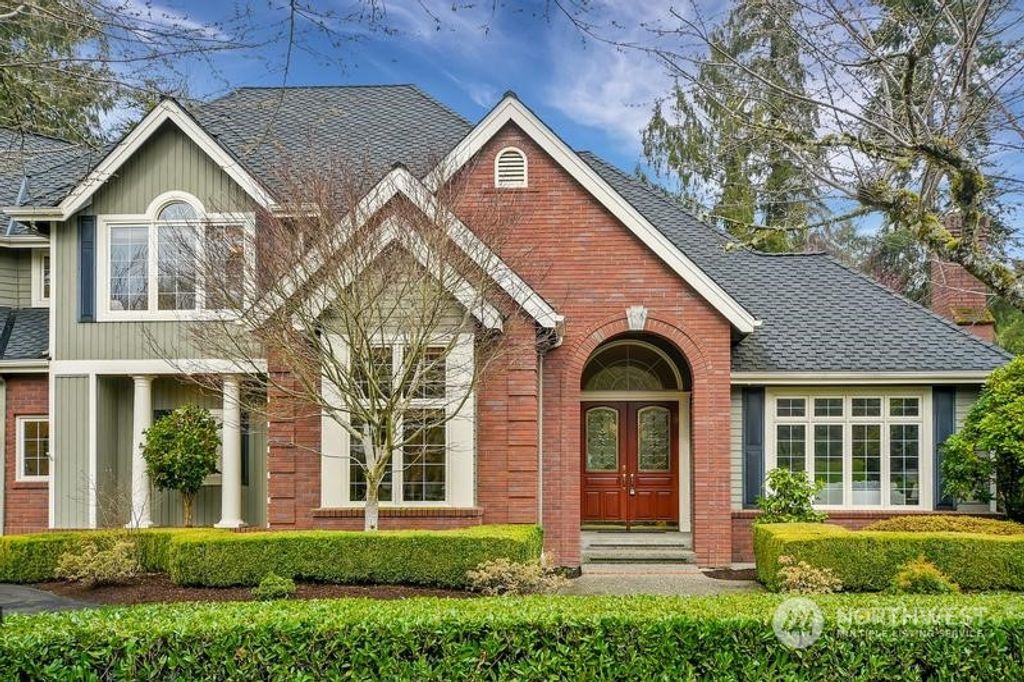 Photo of 20030 NE 121st Street, Woodinville, WA 98077 (MLS # 2203310)