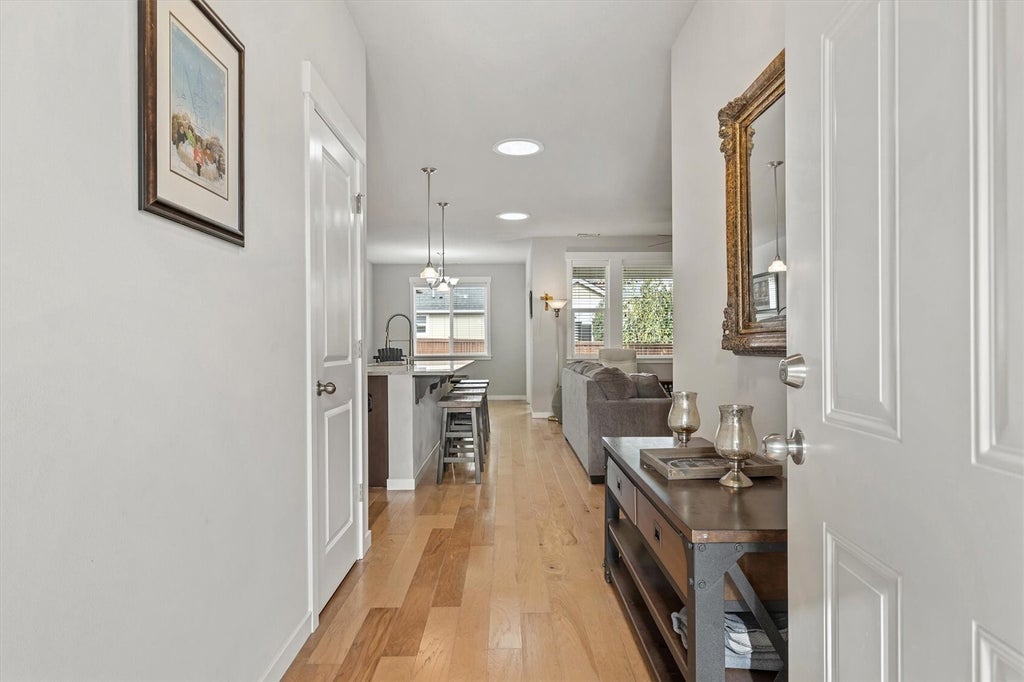 Photo of 3925 Summersun Street, Mount Vernon, WA 98273 (MLS # 2598165)