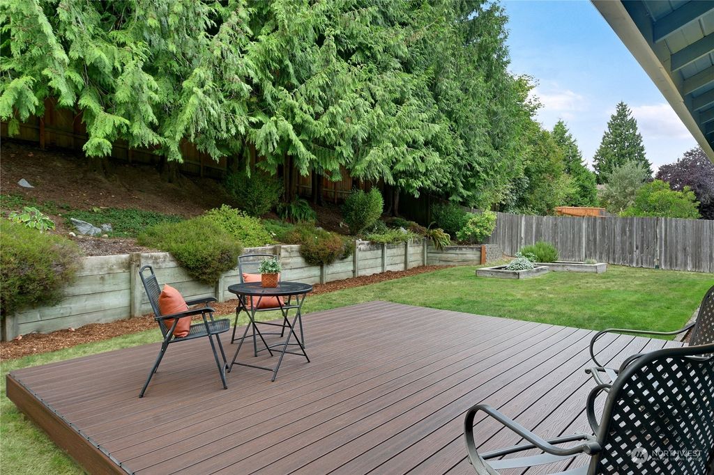 listing image 9367865558740159747
