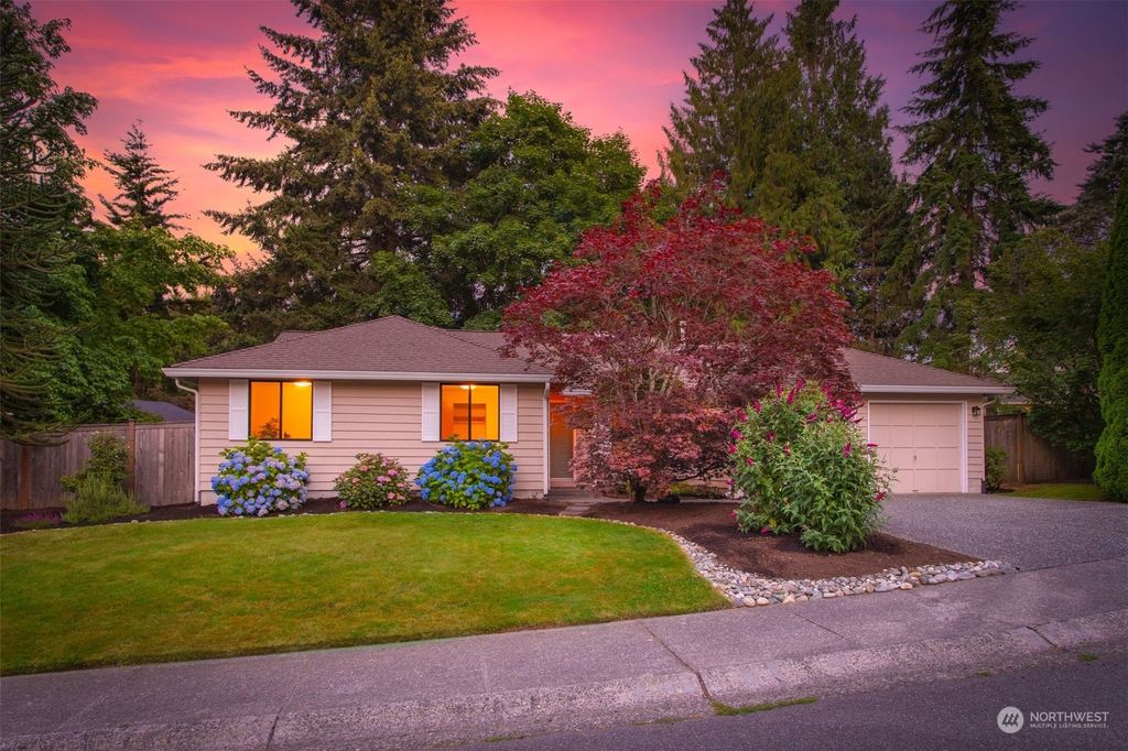 Photo of 5614 142nd Place SE, Everett, WA 98208 (MLS # 2264505)