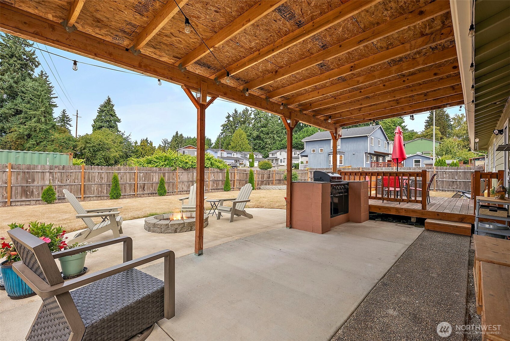 1102 S Mullen Street