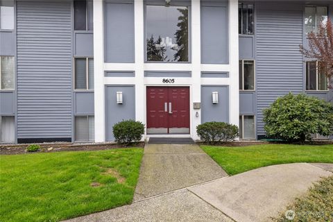 8605 Zircon Drive SW C4 Lakewood WA 98498