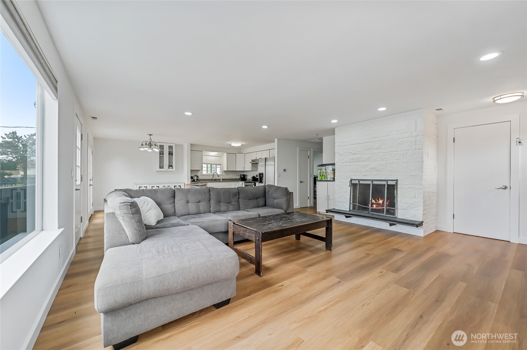 2942 S Fontanelle Street