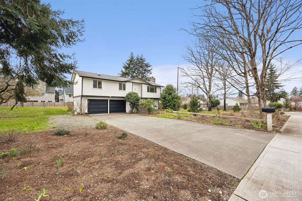 Photo of 3810 180TH ST E St, Tacoma, WA 98446 (MLS # 2499257)