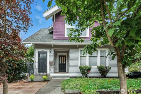 Photo of 703 18th Avenue S, Seattle, WA 98144 (MLS # 2494075)