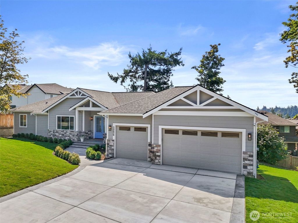 Photo of 13675 SE 88th Way Way, Newcastle, WA 98059 (MLS # 2426329)
