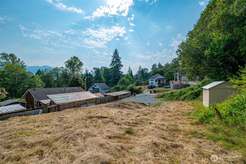 7235 Franks Place