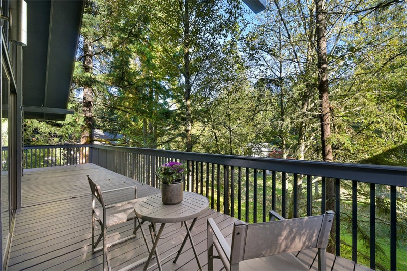 80 Windward Drive