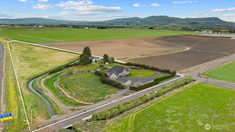 Photo of 670 Berry RD, Ellensburg, WA 98926 (MLS # 2521269)