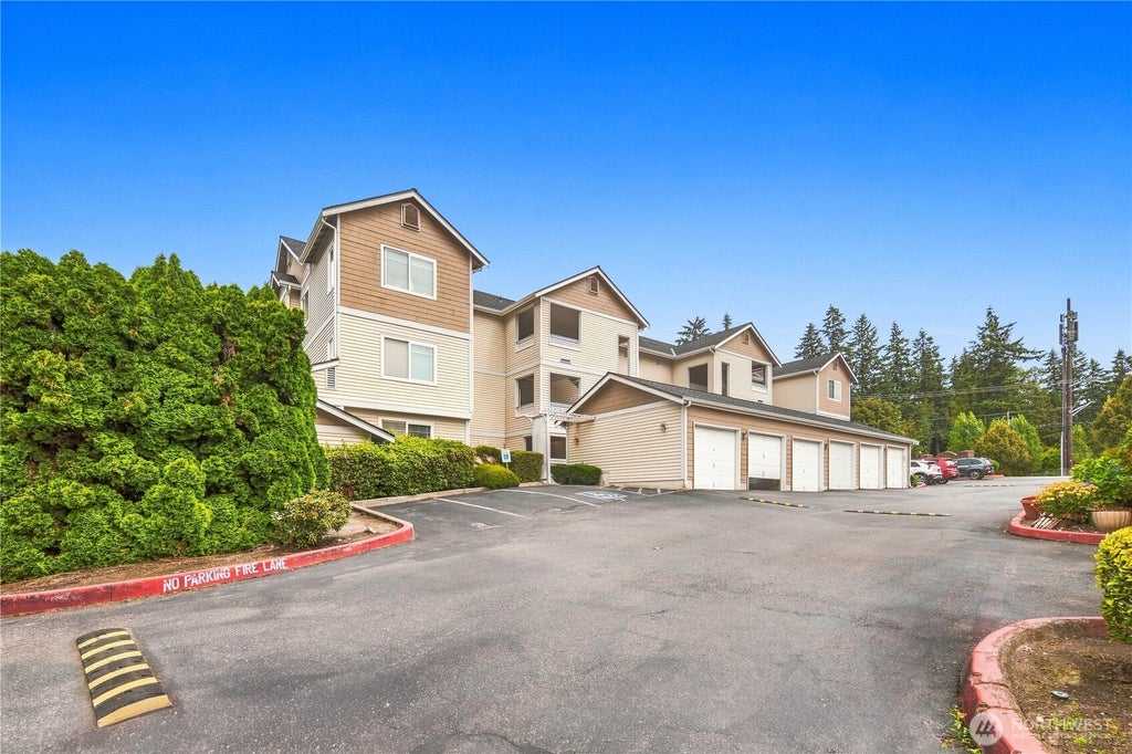 Photo of 23908 Bothell Everett Highway #B-302, Bothell, WA 98021 (MLS # 2578173)