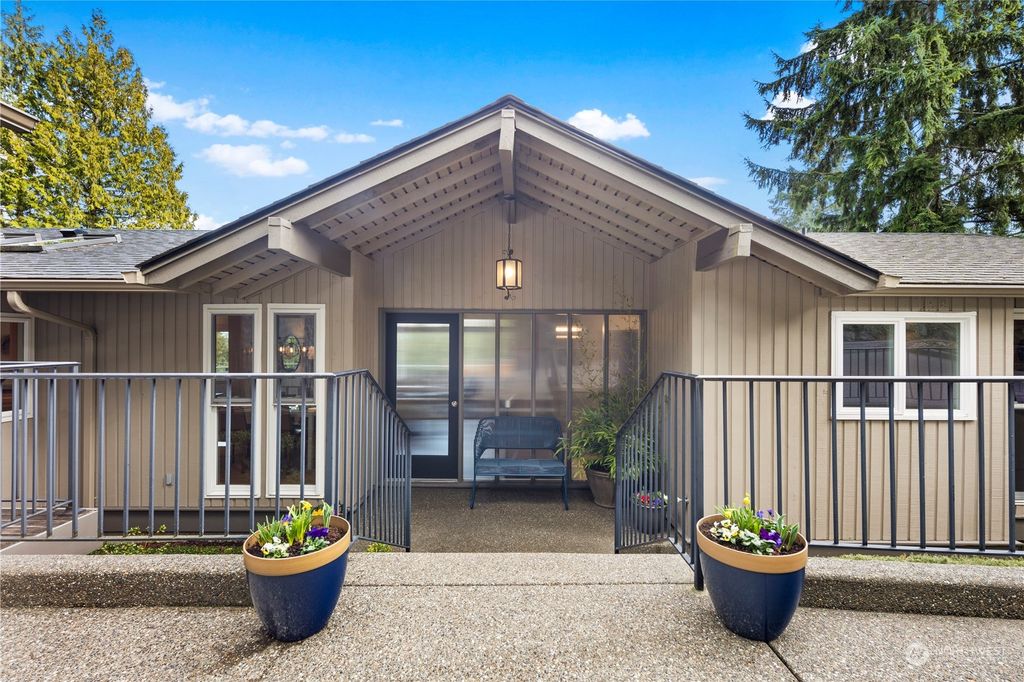 Photo of 4459 145th Avenue SE, Bellevue, WA 98006 (MLS # 2035757)