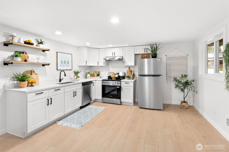 507 3rd Street