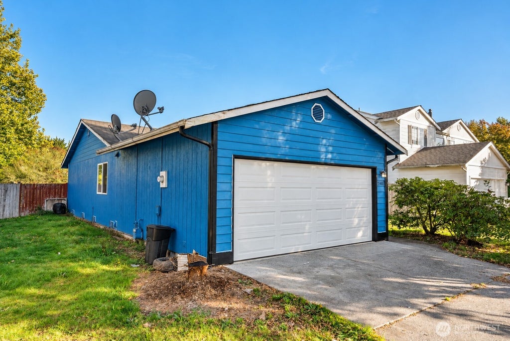 Photo of 15481 166th Avenue SE, Monroe, WA 98272 (MLS # 2589445)