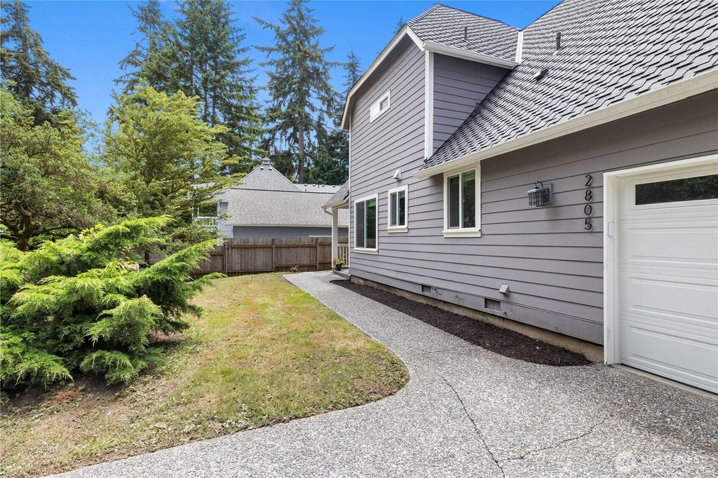 Photo of 2805 York Road, Everett, WA 98204 (MLS # 2552345)