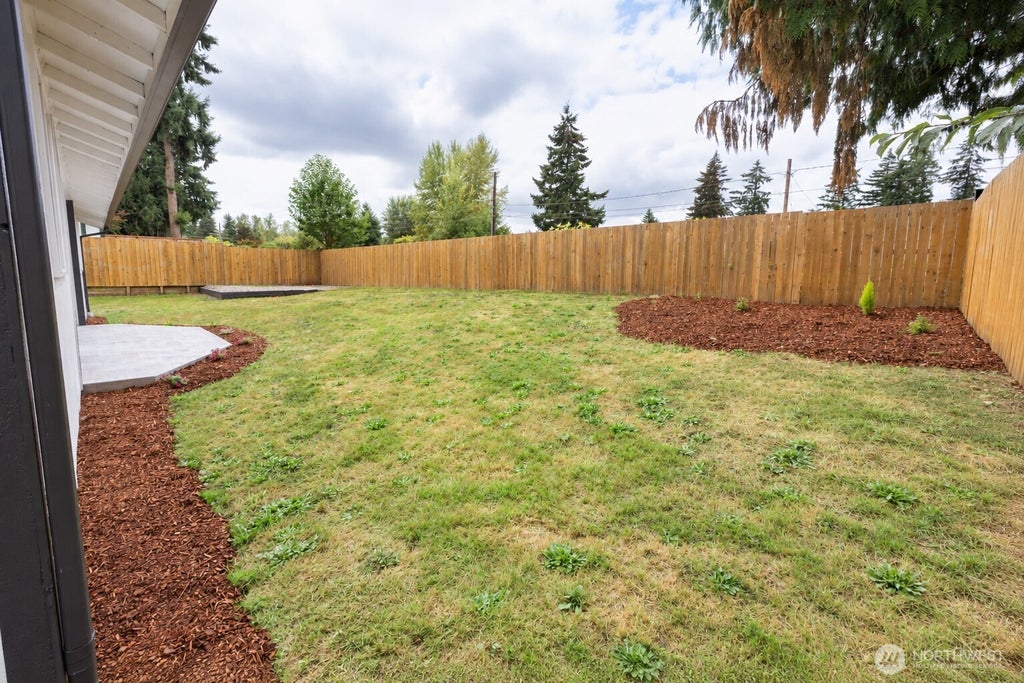 Photo of 15804 86th Avenue Ct E, Puyallup, WA 98375 (MLS # 2582049)