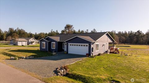 Photo of 2691 Balboa Way, Coupeville, WA 98239 (MLS # 2491964)