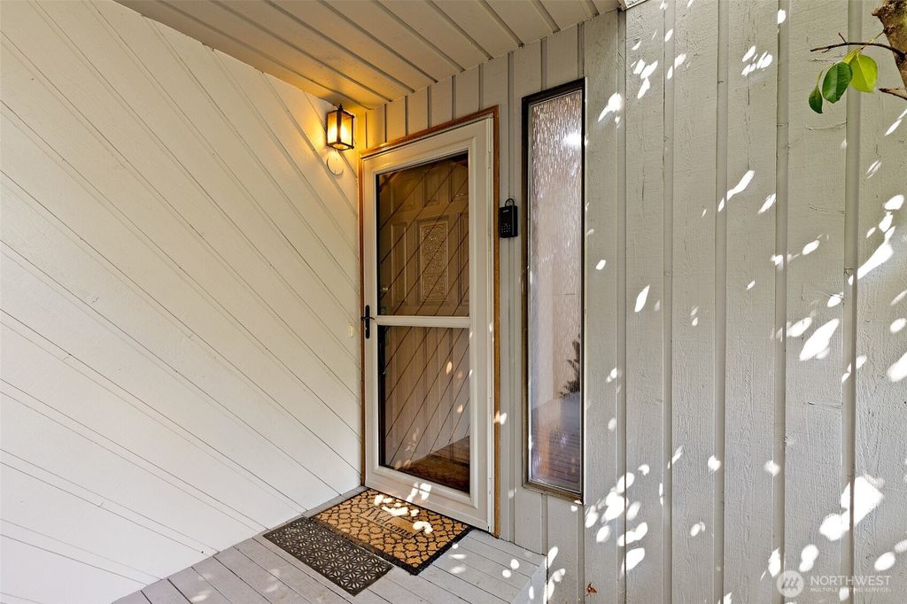 Photo of 19124 Ballinger Way NE #124, Lake Forest Park, WA 98155 (MLS # 2355775)