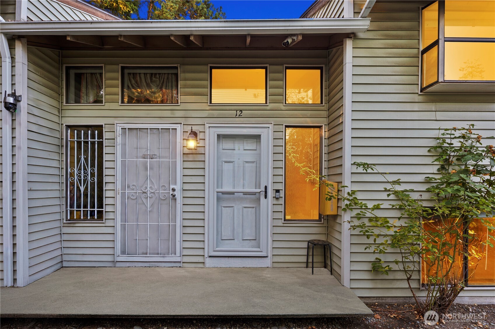 15625 42nd Avenue S C12