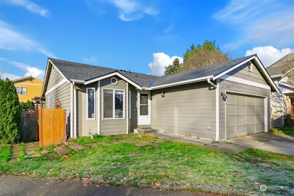 Photo of 17428 Spring Lane Avenue, Marysville, WA 98271 (MLS # 2181418)