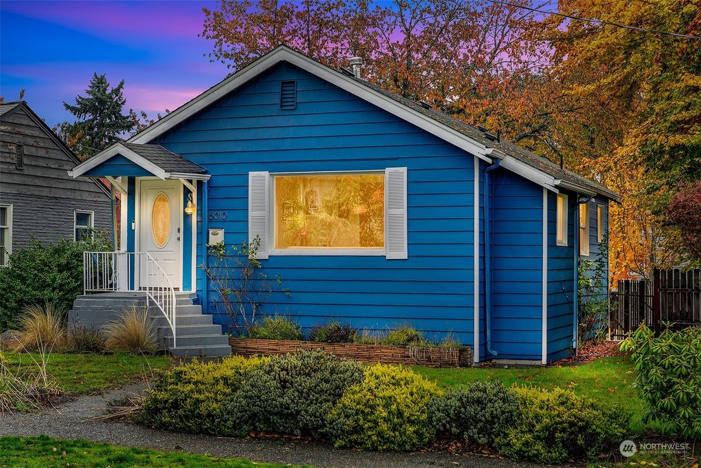 Photo of 6010 41st Avenue SW, Seattle, WA 98136 (MLS # 2178502)