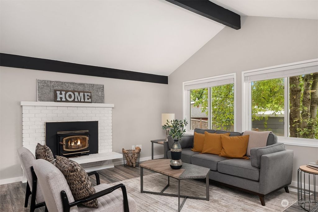 Photo of 1109 NE 153rd Place, Shoreline, WA 98155 (MLS # 2138228)