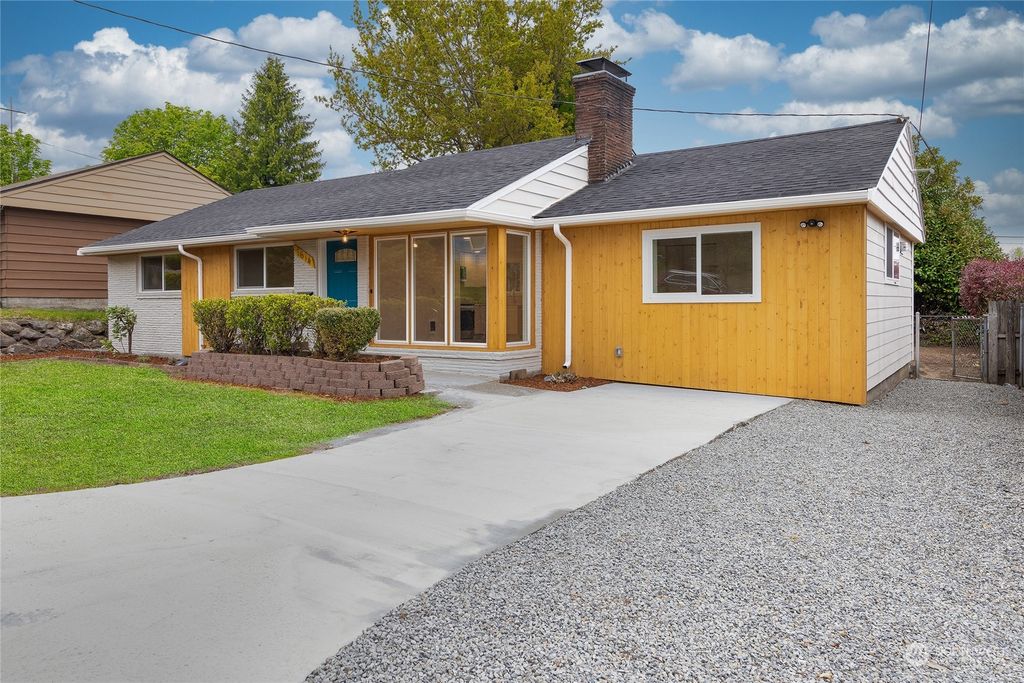 Photo of 7614 S 113th Street, Seattle, WA 98178 (MLS # 2228450)